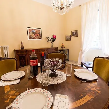 Charming Classic Flat Vatican Area *