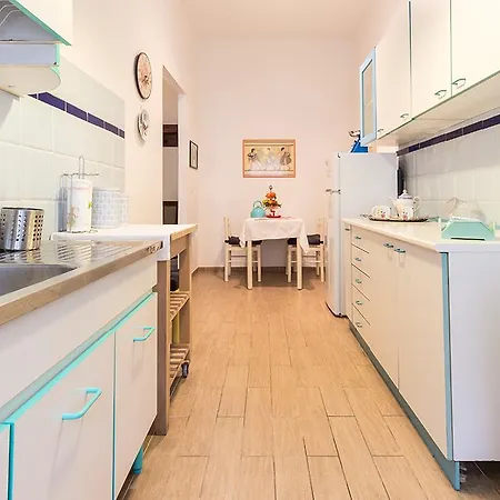 Charming Classic Flat Vatican Area דירה רומא