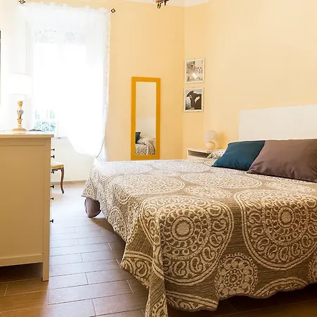 Charming Classic Flat Vatican Area דירה